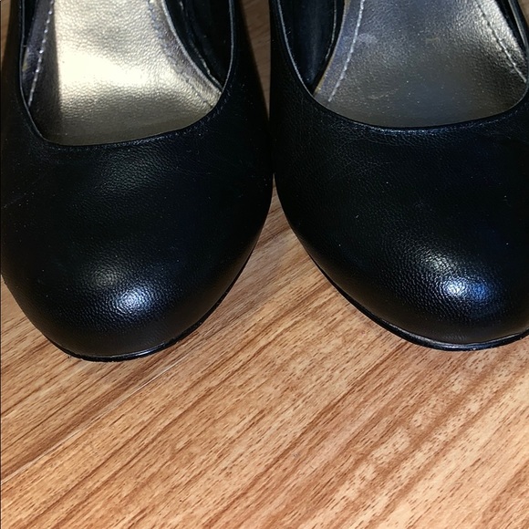 Steve Madden Ulltra Pumps - Picture 4 of 6